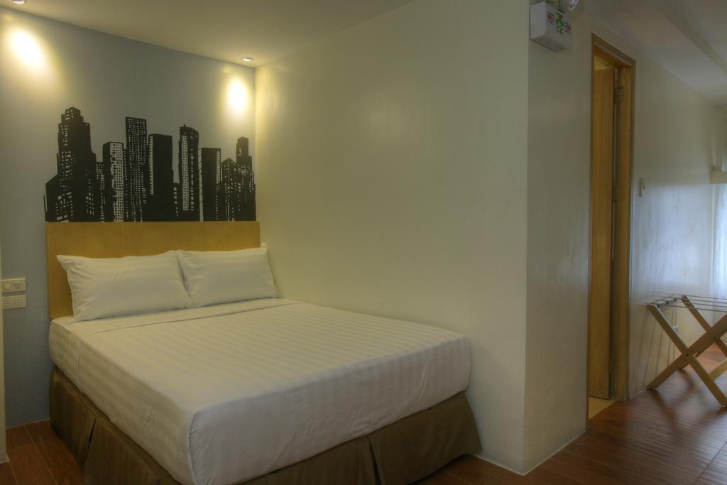 Fersal Hotel Makati Avenue Makati City Pokój zdjęcie