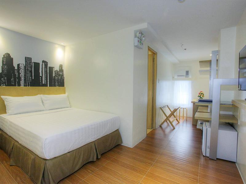 Fersal Hotel Makati Avenue Makati City Zewnętrze zdjęcie