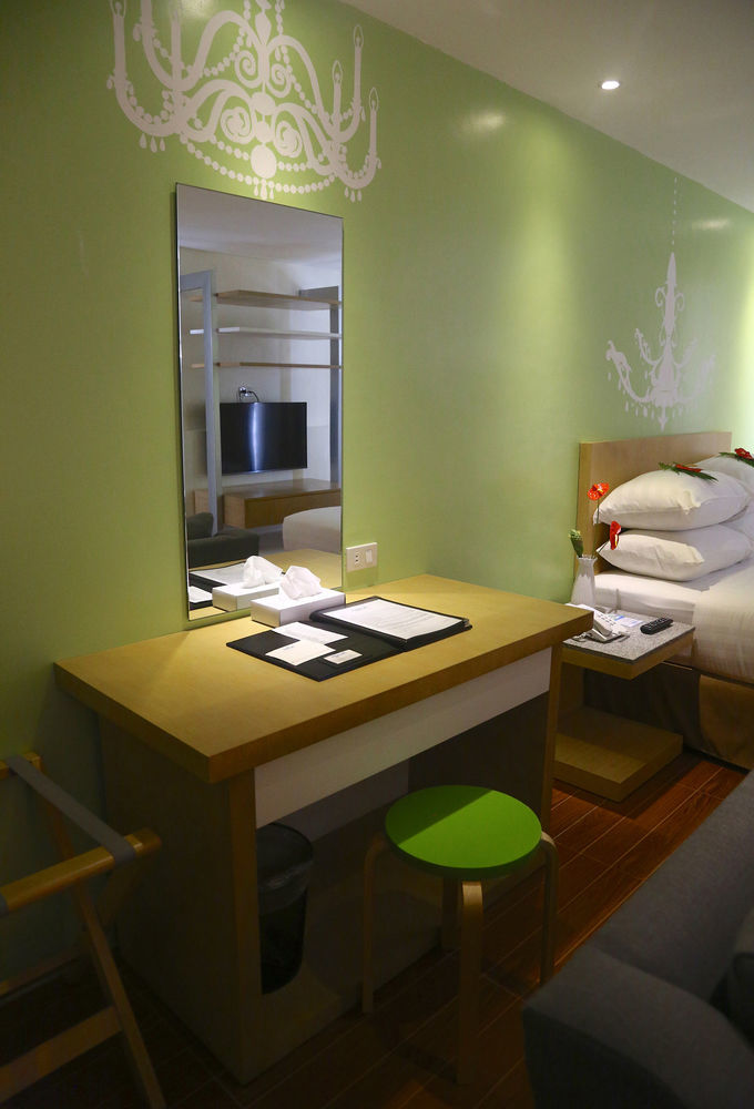 Fersal Hotel Makati Avenue Makati City Zewnętrze zdjęcie